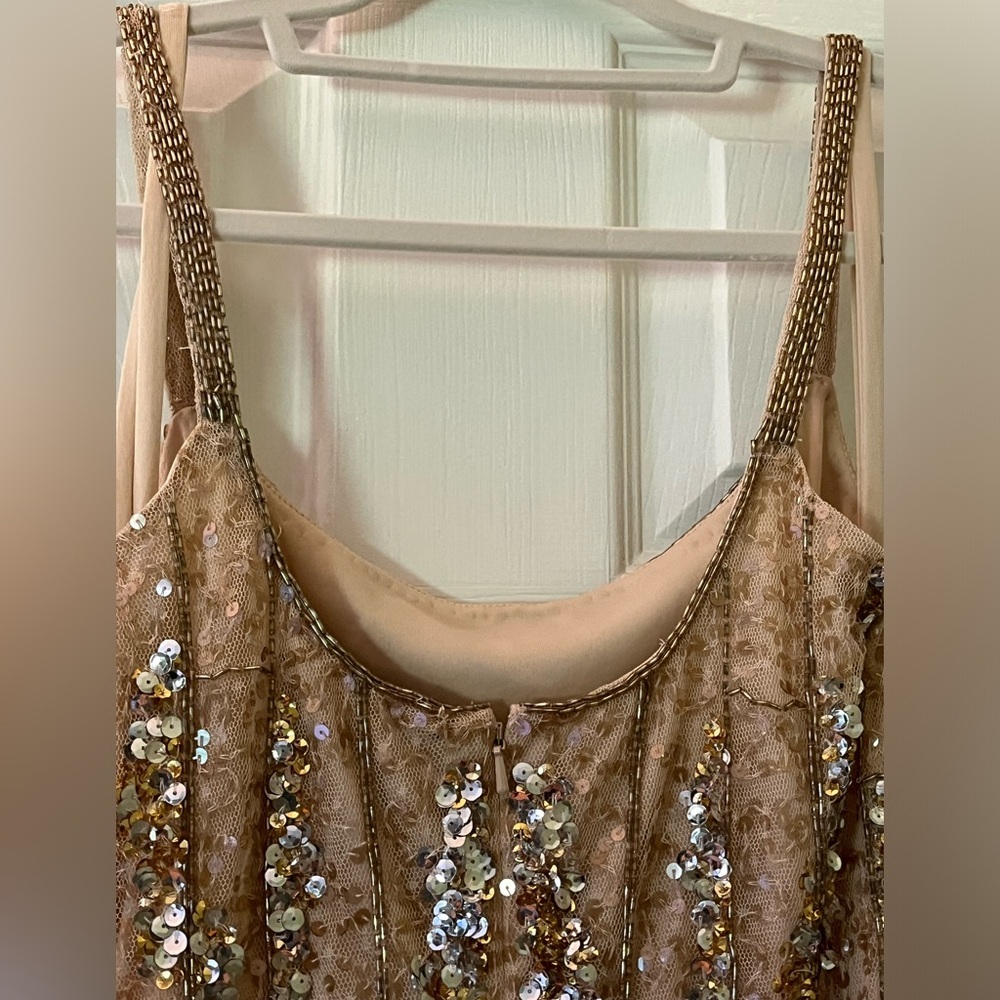 Mac Duggal Nude/Gold Sequin Embellished Midi Dress Size 0 NWOT #10770 - Picture 9 of 12